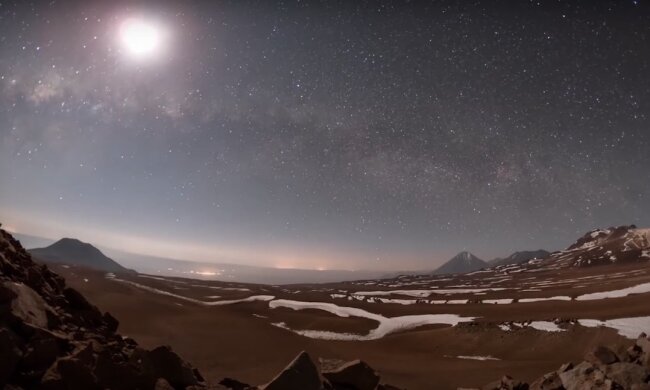 Зоряне небо. Фото: YouTube, скрін