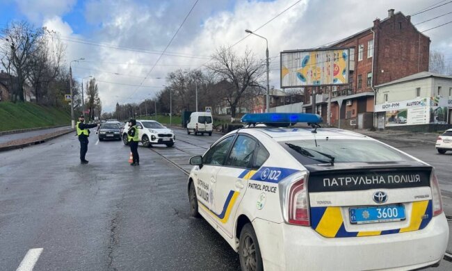 За такое водители еще не платили: для автовладельцев ввели новые расценки — за что возьмут десятки тысяч грн