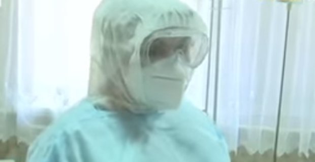 В Почаеве закрыли целую больницу из-за коронавируса. Фото: скриншот Youtube
