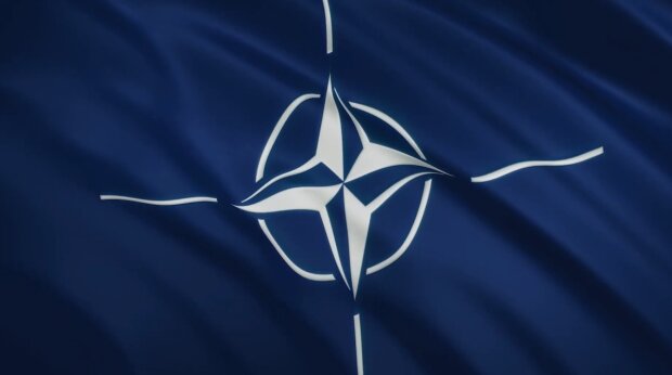 Прапор НАТО. Фото: YouTube, скрін