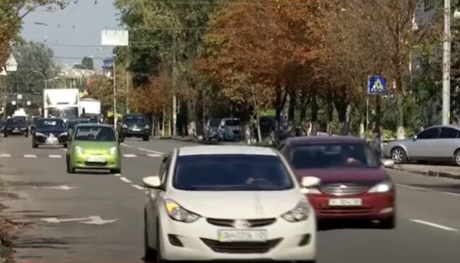 Автомобили. Фото: скриншот YouTube