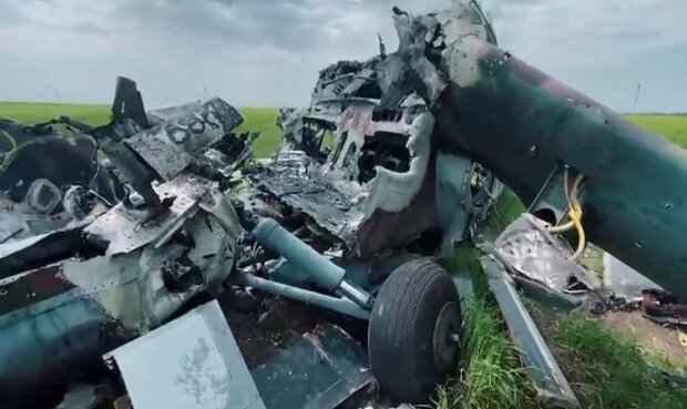 Збитий літак рф. Фото: скріншот Telegram-відео