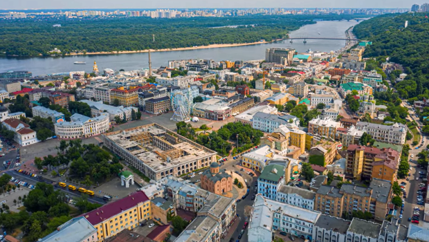Нардеп предупредила украинцев о тяжелых временах. Фото: YouTube