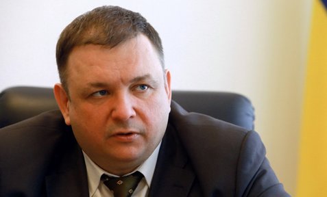 Глава КС назвал свое увольнение переворотом Порошенко