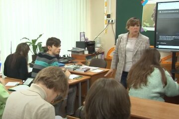 Урок у школі. Фото: скріншот YouTube-відео