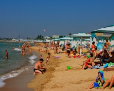 Плавать на матрасе запрещено: как в этом году Крым встречает туристов
