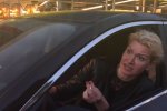 Прославим "звезду": чиновница Порошенко "обложила" диким матом полицейских. Скандальное видео