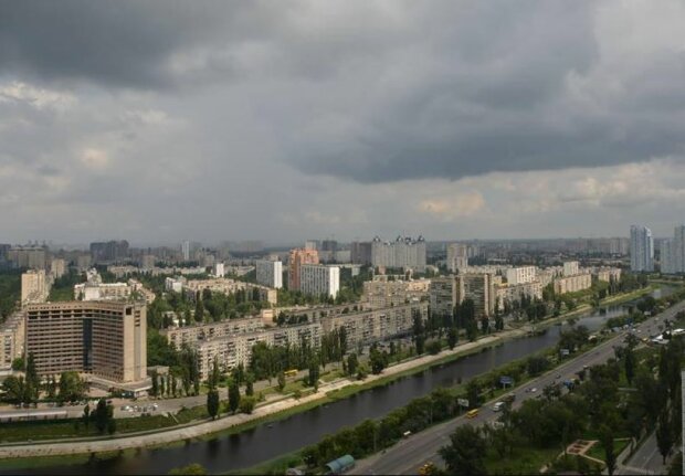 Небо над Киевом затянет полностью: чего ждать от погоды 9 октября