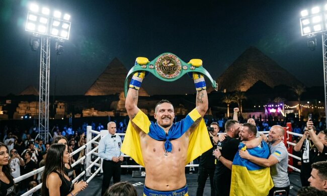 Усик перемога піраміди Гіза пояс WBC бокс