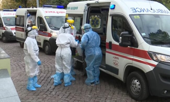 Киев. "Швидка". Фото: скриншот Youtube