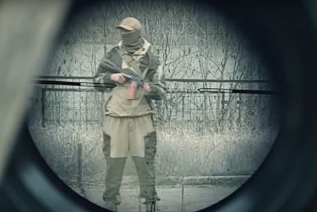 Российские снайперы используют Марьинку как полигон. Фото: YouTube