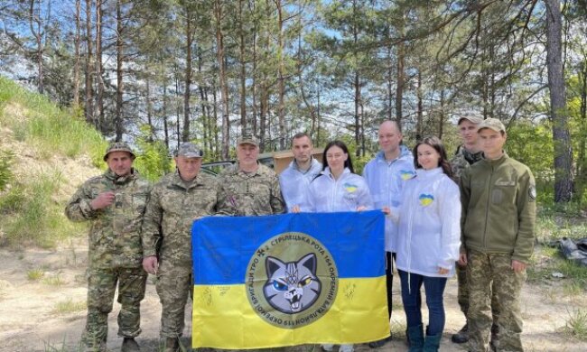 Благодійний фонд молодіжної ініціативи "Надія" зібрав понад 700 тисяч гривень для захисників з 119 бригади ТрО