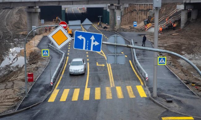 Авто. Фото: КМДА