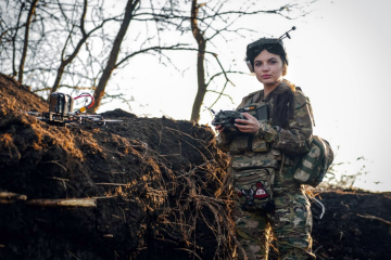 Кого из украинок могут мобилизовать в скором времени на войну. Фото: Нацполиция