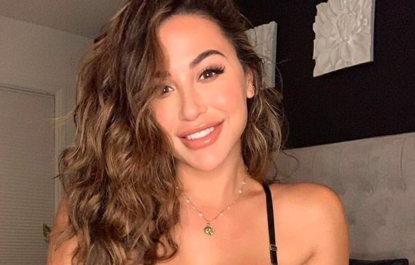 Ана Чери. Фото: скриншот YouTube.