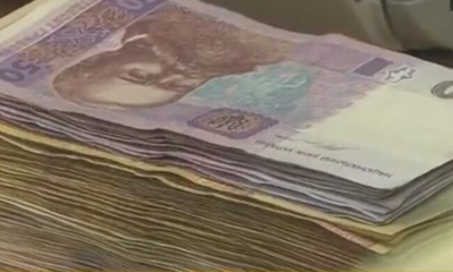 Можно ли прожить на прожиточный минимум в Украине: исследование. Фото: скриншот YouTube