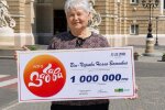Одеська пенсіонерка виграла джекпот у лотерею Лото-Забава — фото квитка
