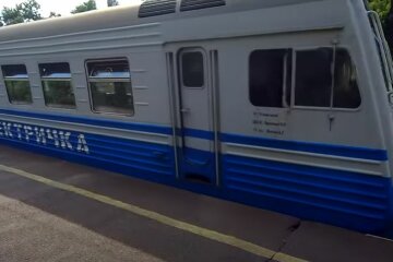 Киевская городская электричка теряет пассажиров: киевским властям дали совет