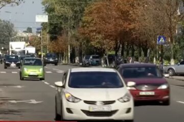 Автомобили. Фото: скриншот YouTube
