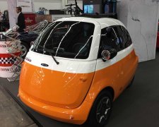 Самый забавный микро электромобиль Microlino запущен в производство: теперь можно будет экономить и на заряде