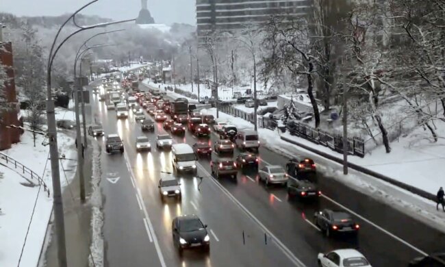 В Укргідрометцентрі розповіли, якою буде погода у понеділок, 3 березня. Фото: YouTube