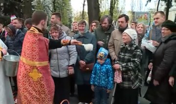 Церковь рекомендует остаться дома. Фото: скрин youtube