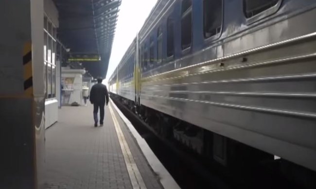 "Укрзализныця" под ударом: работники негодуют, головы уже полетели