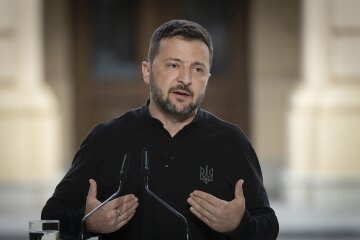 Зеленський розповів, чому рф атакувала Польщу