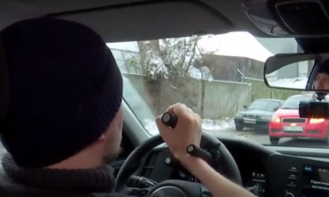 Стосується тих, у кого не відкрито категорію С: у МВС запустили нову послугу, як скористатися