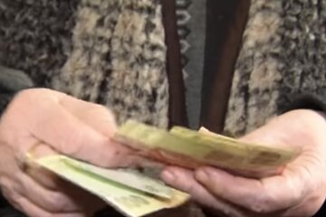 Кому повысят пенсии с сентября и на сколько. Фото: скриншот Youtube-видео