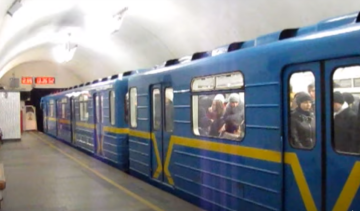 Киевское метро. Фото: скриншот YouTube