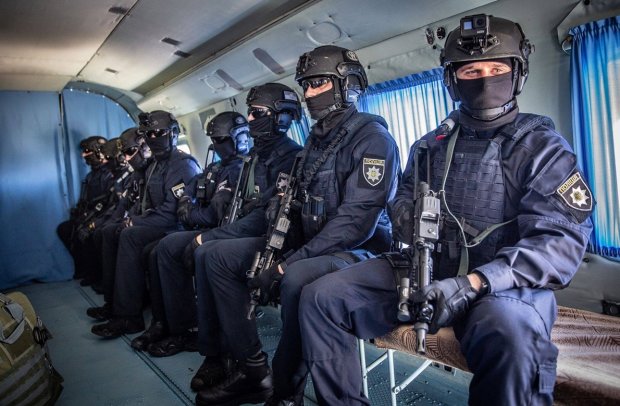 Достанем любой уголок Украины: Нацгвардия с полицией приступила к дежурству в преддверии выборов (фото)