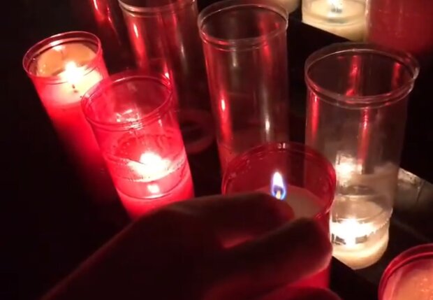 Свічки. Фото: скріншот YouTube-відео