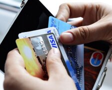 Карта банку,ПриватБанк, кліенти банку, заміна карт. Фото: Telegram