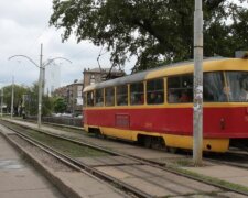 Трамваи не поедут в Киеве: стало известно об изменениях в работе транспорта, подробности