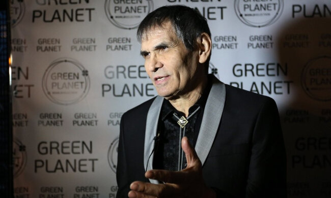 Роковая ошибка может стоить жизни:  Алибасова срочно увезли в больницу