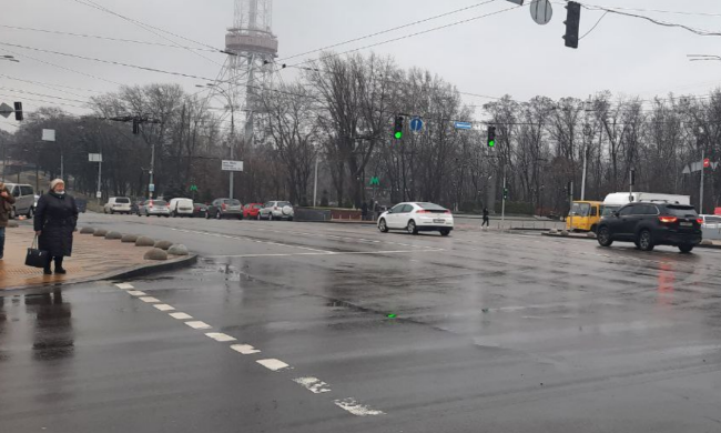 Водителям нужно сделать электронный техпаспорт на свое авто. Фото: Стена