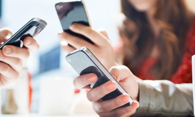 ASUS презентовал новый смартфон