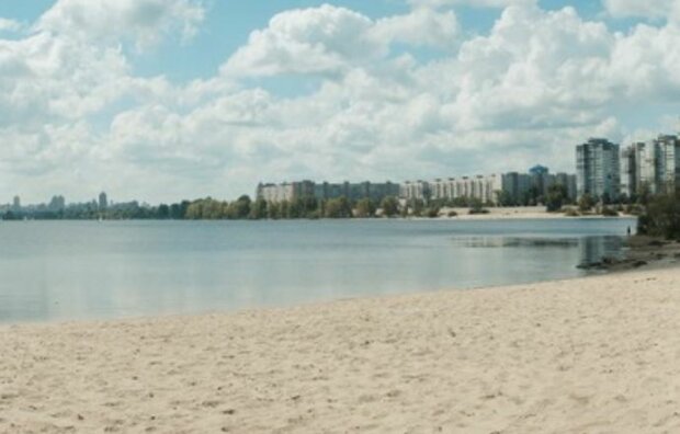 О пляжах в Киеве забудьте, их все закрыли: такой аномалии еще не было