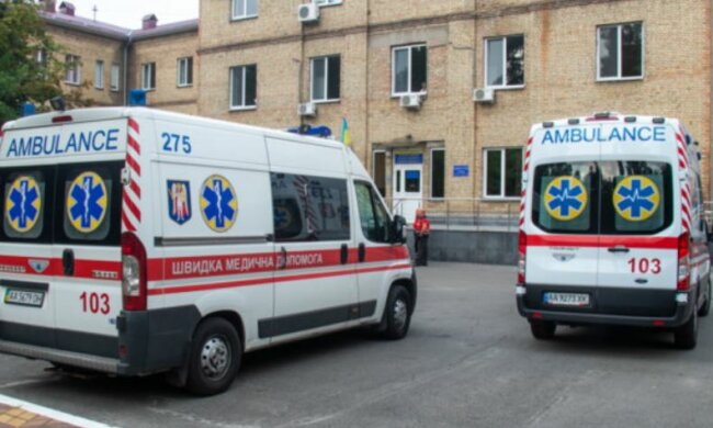 Киевлян массово подключают к ИВЛ: в больницы забирают сотни