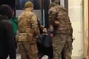 У Зеленського відхрестилися від ТЦК: що тепер з ними буде
