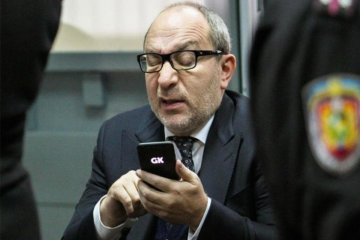 В Харькове массово меняют таблички: проспект Григоренко переименовывают на проспект Жукова