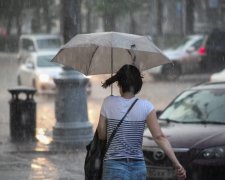 Украинцев предупредили об опасной погоде, объявлено штормовое предупреждение