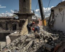 Разрушенное здание ГСЧС в Киевской области после российской атаки 24 мая