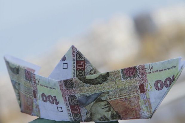 Гривна продолжила свое падение: НБУ опубликовал курс валют на 31 мая