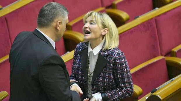 Скандал с Ириной Луценко: как разбогатела в нищающей стране