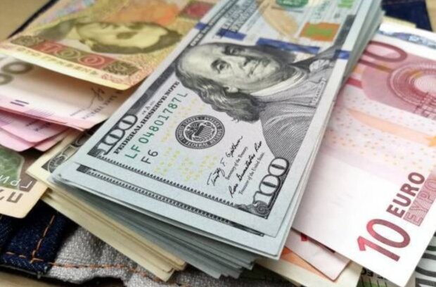 Курс валют в Україні, долар, Мінфін, НБУ. Фото: Telegram