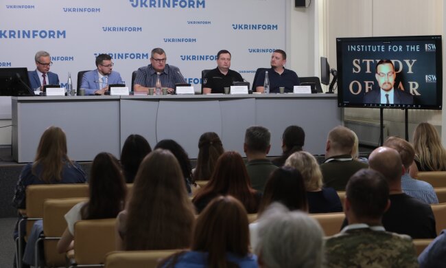 Дискуссия "Вторая мировая война: архитектура памяти и международной безопасности": историческая память как фактор современной безопасности"
