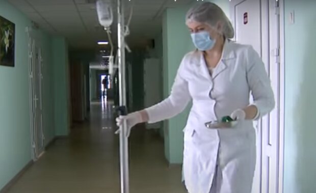Украинские медики. Фото: скриншот YouTube
