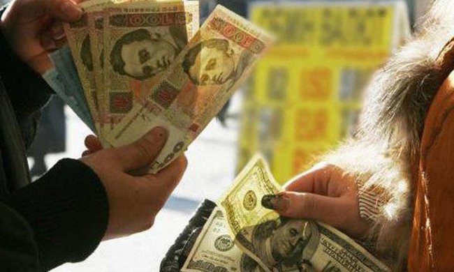 Гривна по отношению к доллару укрепится еще больше. Фото из открытых источников
